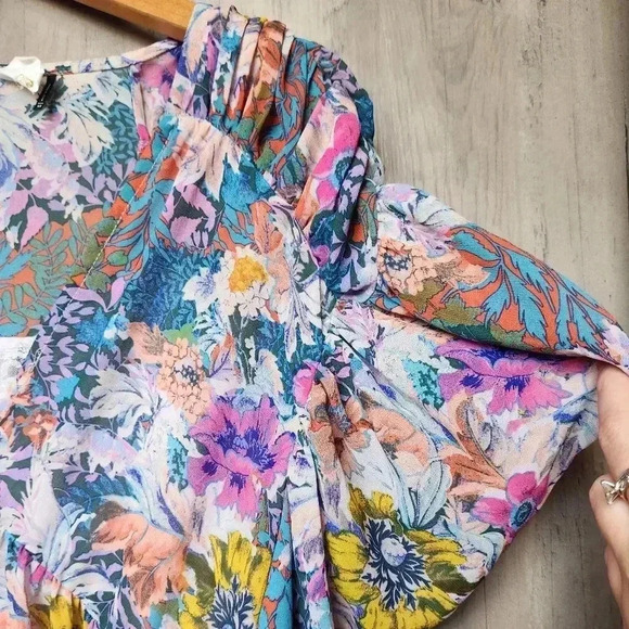Anthropologie Akemi+Kin Valencia Sheer Multicolor Floral Boho Ruched Sleeves XS - Picture 9 of 16